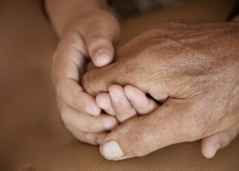 Menghormati Orang Tua