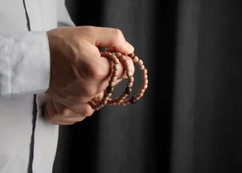 Entropi dalam Putaran Tasbih Semesta